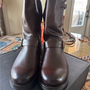 Frye Dark Brown Leather Ankle Boots NIB 10 M